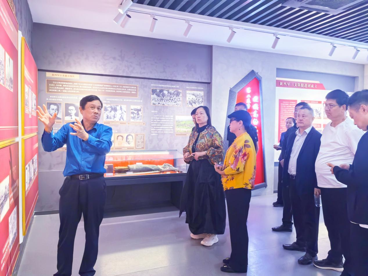 图片12 图片12